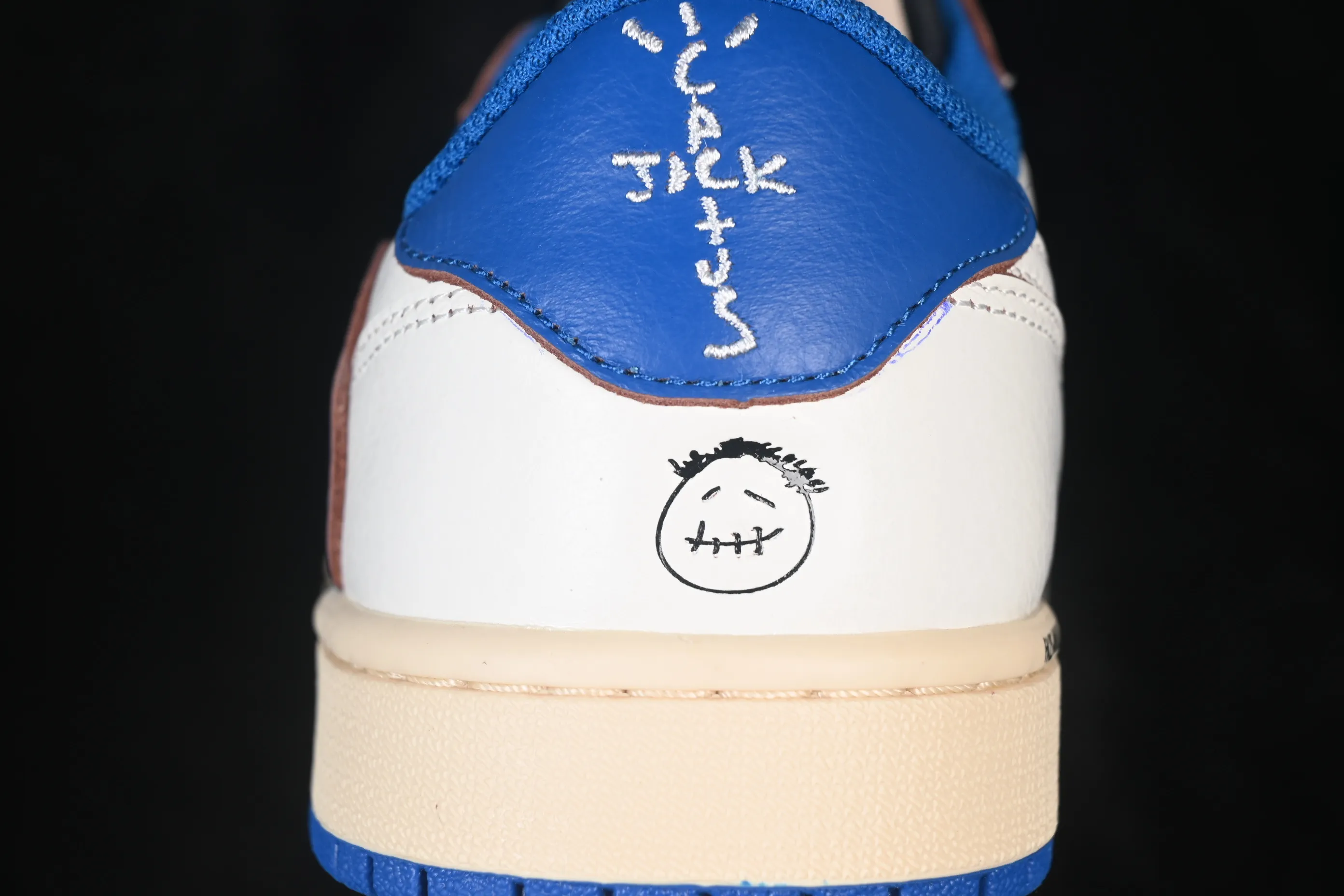 All categories Air Jordan Jordan series basketball shoes Air Jordan 1 Low ZG version Travis Scott x Air Jordan 1 Low OG AJ1 Joe 1 undercut low top full head layer DM7866-104